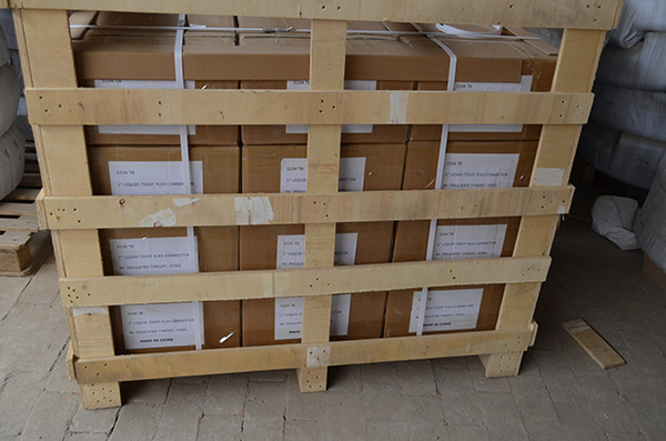 软管接头包装.jpg 软管接头包装.jpg